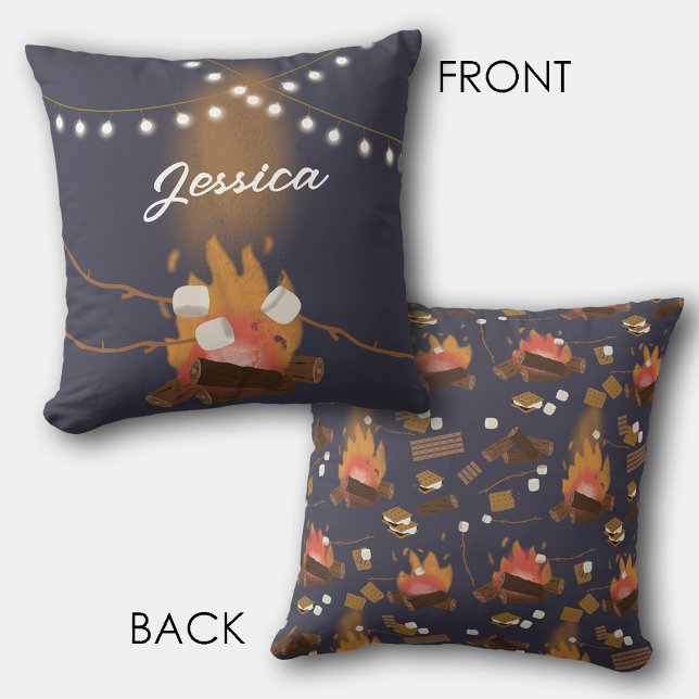Camping Fire Outdoor Adventure & Marshmallows Kussen (Camping Fire Outdoor Adventure & Marshmallows Throw Pillow)