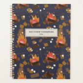 Camping Fire Outdoor Adventure & Marshmallows Planner (Voorkant)
