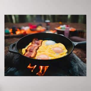 Camping Ontbijt Delight: Bacon en eieren Poster