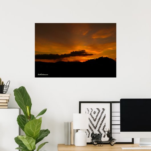 Campobasso, un tramonto! poster (Thuiskantoor)