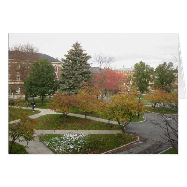 campus RPI pendant la fonte de la neige en octobre (Devant horizontal)