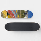 Canada, Alberta, Banff National Park, Moraine Skateboard (Horizontaal)