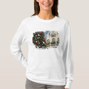Canada, Alberta, Edmonton. West Edmonton Mall. T-shirt