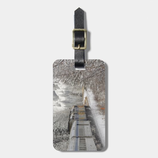 Canada, Alberta. Sneeuwtrein VIA Rail tussen Bagagelabel (Voorkant verticaal)