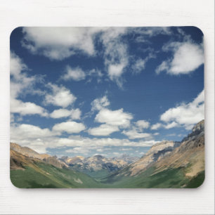 Canada, British Columbia, Yoho NP. Pluizige wolken Muismat