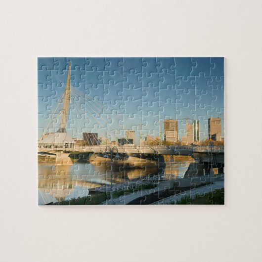 CANADA, Manitoba, Winnipeg: Esplanade Riel Legpuzzel (Horizontaal)