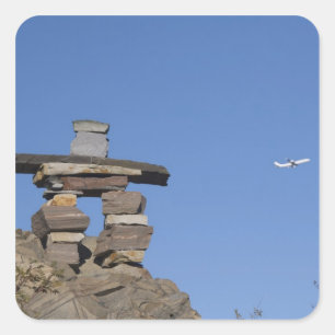 Canada, Newfoundland, St. John's. Inukshuk (om Vierkante Sticker
