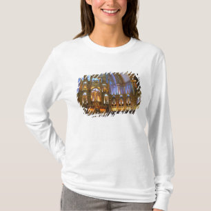 Canada, Quebec, Montreal. Interieur van Notre T-shirt
