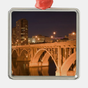 Canada, Saskatchewan, Saskatoon: Broadway Metalen Ornament
