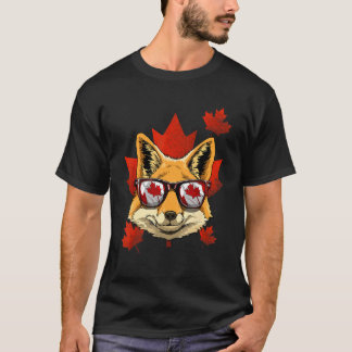 Canadian Fox Maple Tree Leaf Canada Flag Animal Fo T-shirt