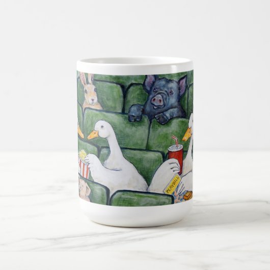 Canards Dans Une Mug De Rangée (Centre)