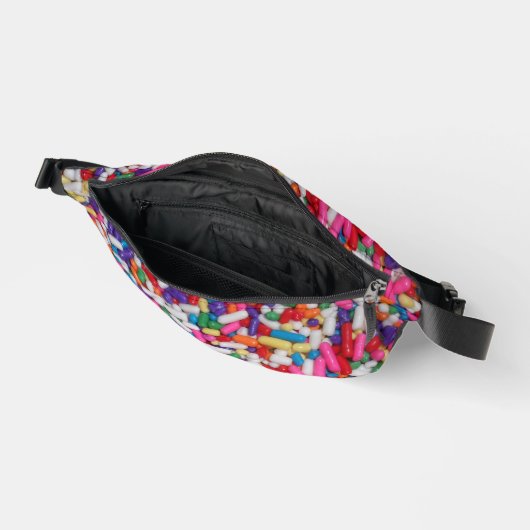 CANDY SPRINKLES FANNY PACK (Ouvrir)