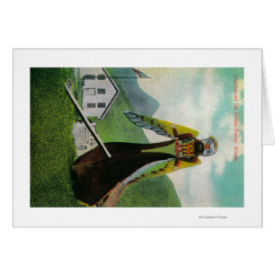 Canot indien avec tête de figurine en AlaskaState