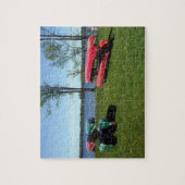 Canots sur l'herbe Puzzle (Vertical)