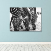 Canvas Art-Zebra's Afdruk (Insitu (Houten vloer))