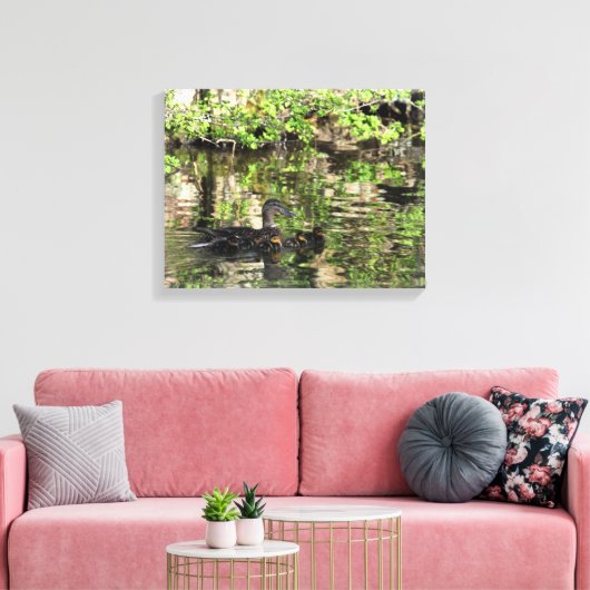 Canvas: Mallard Duck en Ducklings Canvas Afdruk (Insitu (Woonkamer))