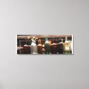 Canvas met liquorflessen afdruk