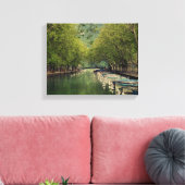 Canvas Print of Vassé Canal, Annecy, Frankrijk (Insitu (Woonkamer))