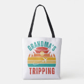 Canvas tas - Oma's Tripping Travel Gift (Achterkant)