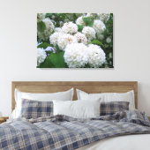 Canvas - Verpakt - White Hydrangeas all (Insitu (Slaapkamer))