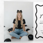 Cap and Bow Graduation Tri-Fold Invitation Drieluik Programma (Binnenzijde eerst)