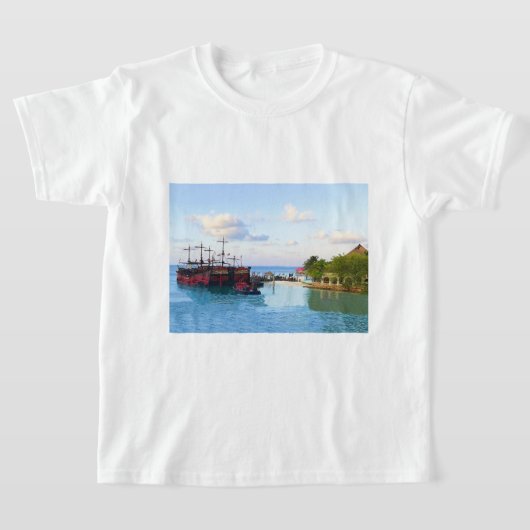 Capitaine Hook Pirate Ship, T-shirt Cancun (Poser)