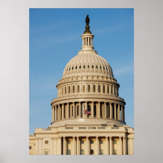 Capitol Building shot bij schemering Poster (Voorkant)