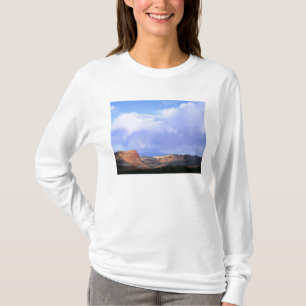 Capitol Reef National Park, Utah. VS. Cumulus T-shirt