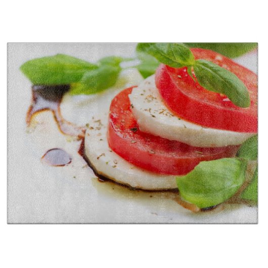 Caprese Salad. Segmenten voor tomaten en Mozzarell Snijplank (Voorkant)