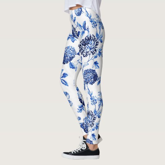 Capri Blue Floral Toile Leggings (Links)