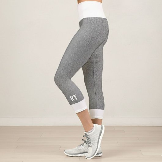 Capri Gray and white herringbone pattern leggings 