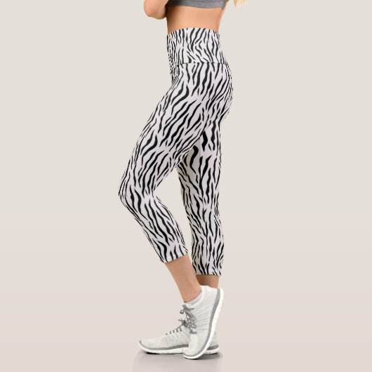Capri Leggings modernes à motif de tigre blanc sauvage (Gauche)