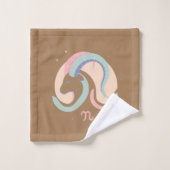 CAPRICORN, Conception abstraite du signe zodiaque, (Gant de toilette)