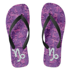 Capricorn Sign on Fuchsia Digital Camouflage Teenslippers