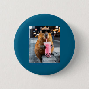 Capybara drinkt ijsthee met boba grappige dieren m ronde button 5,7 cm