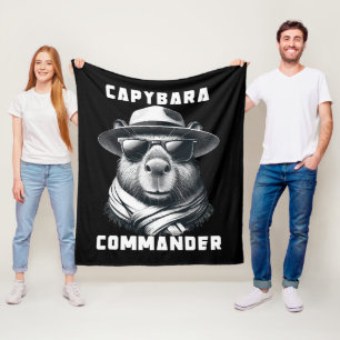 Capybara Met Zonnebril Capy Commandant Fleece Deken