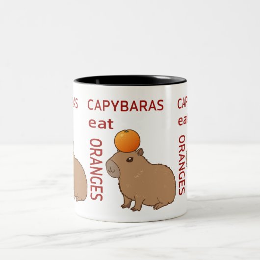 Capybaras eten Sinaasappels Mok | Schattige en gra (Center)