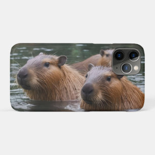 Capybaras' zwemmen in de rivier, iPhone 11 pro hoesje