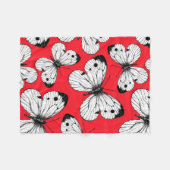 Carbisch vlinderpatroon op rood fleece deken (Voorkant (Horizontaal))