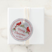 Cardinaux d'hiver et pins Favoriser les étiquettes (En situation)