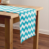 Caribbean Blue Chevron Korte Tafelloper (Voorbeeld)