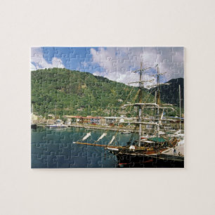 Caribisch gebied, St. Lucia, Soufriere. Boten in Legpuzzel