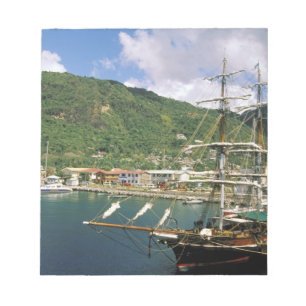 Caribisch gebied, St. Lucia, Soufriere. Boten in Notitieblok