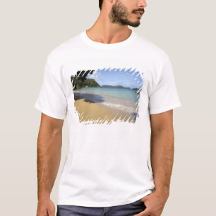Caribisch gebied - Tobago - Strand langs Atlantisc T-shirt