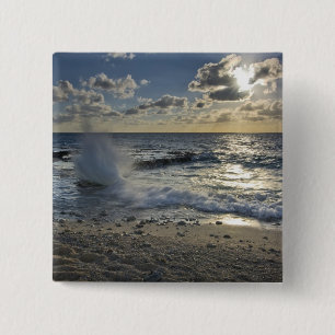 Caribische Zee, Kaaimaneilanden. Brekende golven Vierkante Button 5,1 Cm
