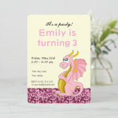 Caricature dragon anniversaire invitations à impri (Debout devant)