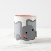 Caricature mignonne Sneaky Elephant Mug (Centre)