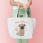 Carlin adorable Chiot "Carlins et baisers"<br><div class="desc">Design à thème adorable sur le carlin avec une illustration douce et drôle de chiot carlin. Ce design peut être facilement personnalisé avec votre texte de choix ou laisser tel quel.</div>