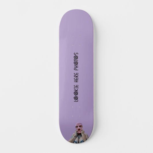 Carly Skateboard (Voorkant)