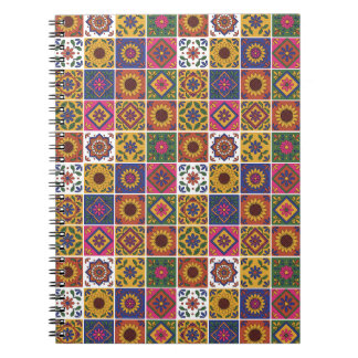 Carnet à spirale avec motif de carreaux de Talaver